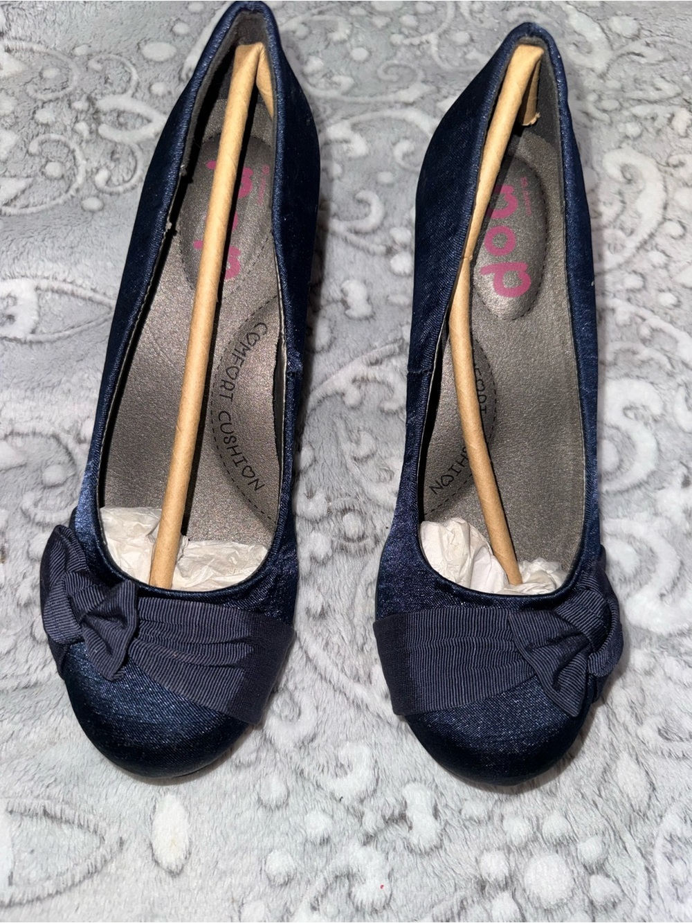 POP by Payless Navy Bow Pumps – Women’s Size 6M New No Box